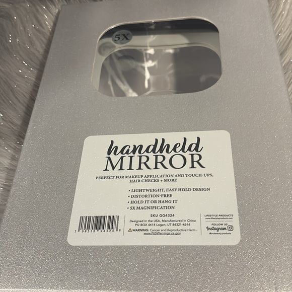 BNWT GLITZ & GLAM Christmas Holiday Viral Pink Rhinestone Handheld Mirror - Picture 5 of 7